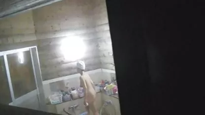 Jolie brune hurle pendant le sexe amateur sexe videos anal
