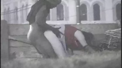 Parfaitement étiré salope russe est engagé amateur tukif dans putain passionné