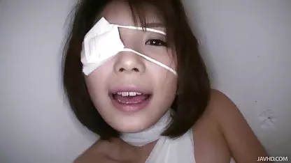 Masturbation par énorme didlo dans la chatte en qualité vidéo shemal amateur HD