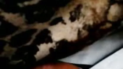 Jeune couple a eu des relations amateur mom sex sexuelles chaudes dans une chambre d'hôtel