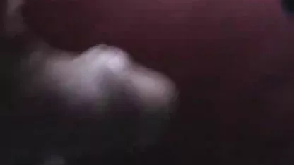 La video lesbian amateur femme russe est allée au colportage et baise avec un garçon