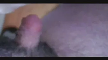 Un faux agent dirige un casting porno avec des video amateur mature informels