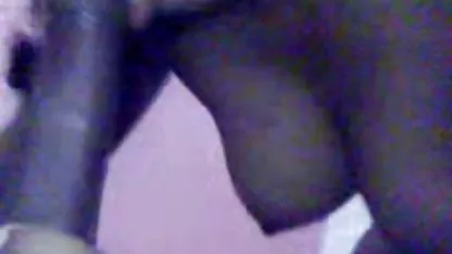 Blonde a flashé ses petits seins sex amateur tube devant la caméra
