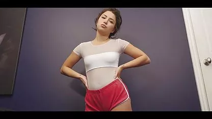 Anastasia a un video amateur sodomie sperme visqueux dans le bonnet