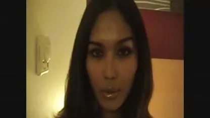 Mari a amené une fille sexy pour une orgie de videosexeamateur sexe en groupe