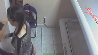 Veronica à la sex mom amateur peau foncée grandit lentement avec un petit matin tôt