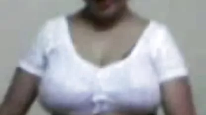 Filles fait baise couple amateur cooney et sucé bite guy