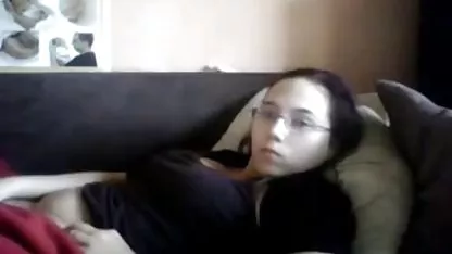 Une très grosse fille video amateur x se lave les cheveux roux