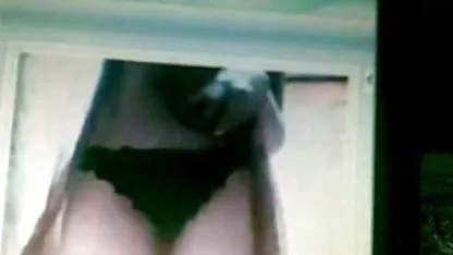 Le mari et la femme ont un plan à trois amateur sex xxx avec une connaissance commune