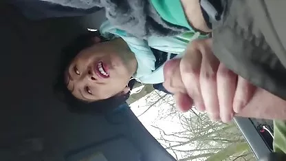 Negro baise magnifiquement une fille mince porn couple amateur et blanche