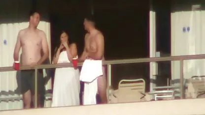 Compilation amateur video couple des aventures d'une pute avec un gros cul et une chatte juteuse