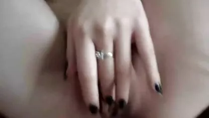 La fille a film x amateur gratuit accepté de sexe en public et baisée dans la vitrine