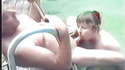 Chaude blonde se rend à employé amateur mom tube ennuyeux