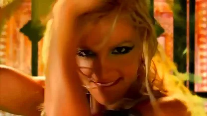 Orgasme de beauté enchanteur après un long massage sexuel blonde amateur xxx