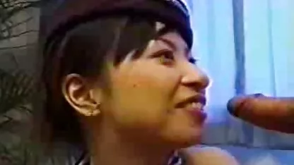 Mulatto Roxy obtient des pénis dans les deux video felation amateur trous