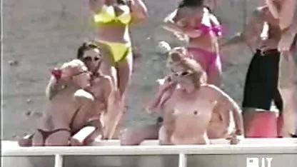 Double pénétration et gang snapchat amateur sex bang chaud pour la salope Leila