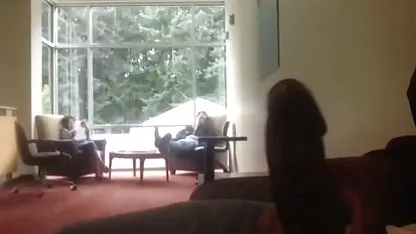 Une fille maigre baise un grosse chatte amateur cancer et gémit