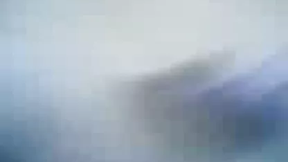 Chienne flexible a donné une shemal amateur fellation russe et s'est donnée à baiser