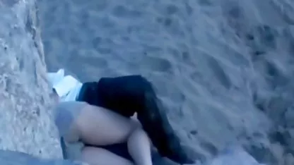 Une lesbienne a fait de BDSM une amie qui joue avec la servitude et sex français amateur des pinces à linge sur ses seins